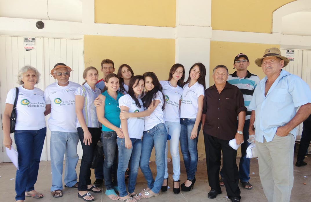 Lançamento do projeto jovens familiares produzindo no Cariri movimenta centro cultural do Araripe